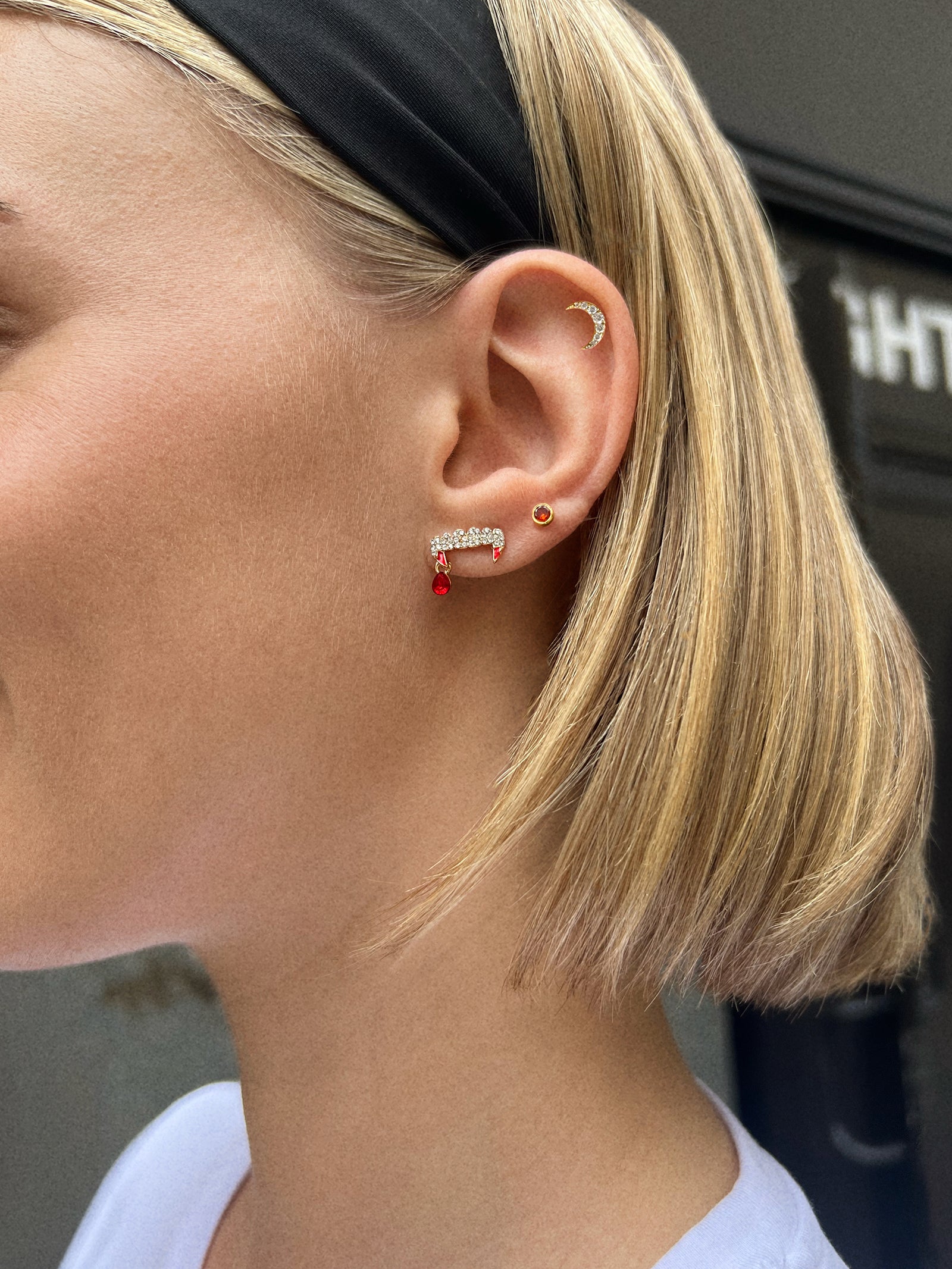 Bite Me Earrings - Vampire Fangs - Image 2