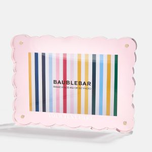 Picture Perfect Horizontal Acrylic Frame  - Scalloped Shape